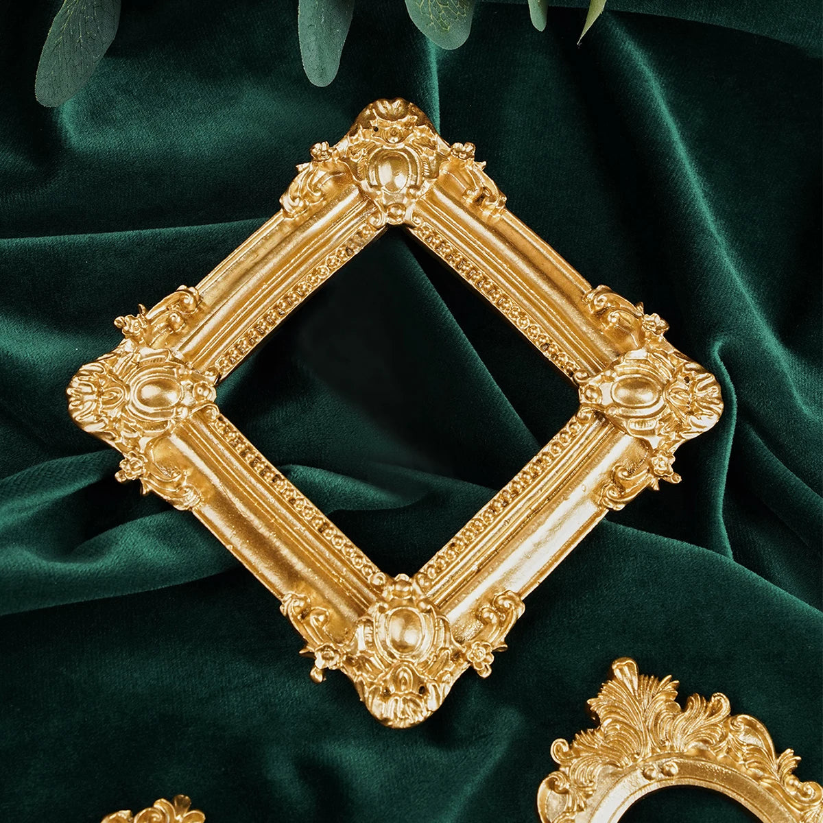 Mini Golden Elegant Vintage Display Frame My Store