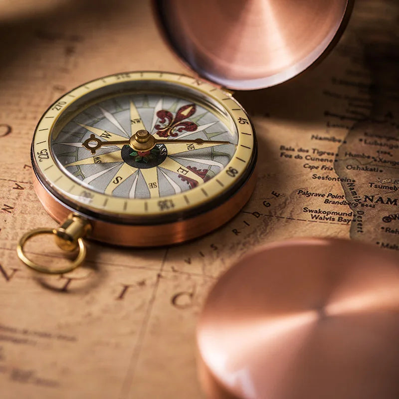 Vintage Copper Nautical Compass – Flip Cover Pocket Timepiece for Travel & Décor Valentine Vintage