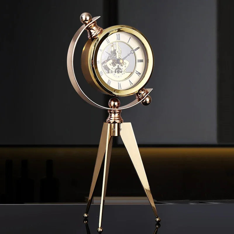 Golden Luxe Silent Quartz Desk Clock – Elegant Metal Tabletop Timepiece for Home & Office Décor Valentine Vintage