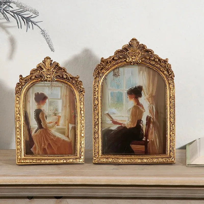 Regal Arch Antique Gold Photo Frame – Ornate Resin Picture Display for Wall or Tabletop Décor Valentine Vintage