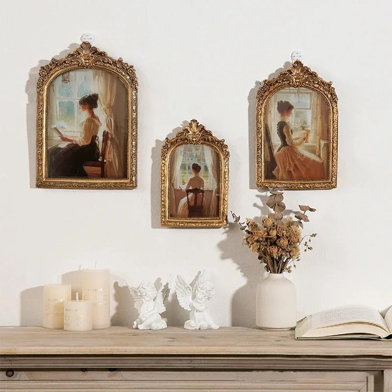 Regal Arch Antique Gold Photo Frame – Ornate Resin Picture Display for Wall or Tabletop Décor Valentine Vintage