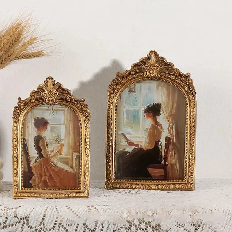 Regal Arch Antique Gold Photo Frame – Ornate Resin Picture Display for Wall or Tabletop Décor Valentine Vintage